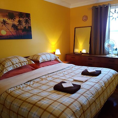 Gite Le Tresor Cache Bed & Breakfast Chelsea Екстер'єр фото